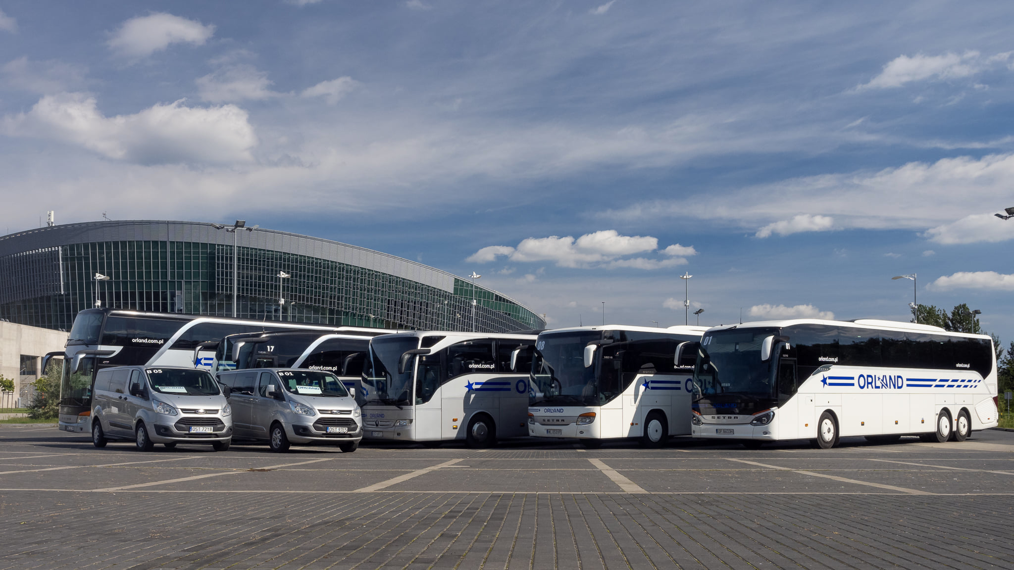 Orland Reisebus-Flotte — Shuttle Service und Gruppenanreise